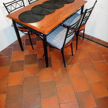 Charming 2-bed In South Norway Appartement